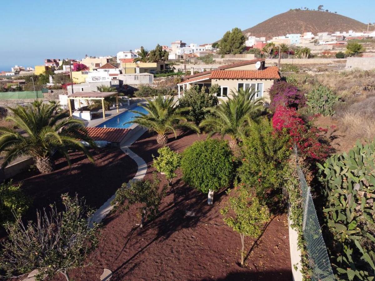 Casa Las Palmeras กรานาดิลญา เด อาโบนา ภายนอก รูปภาพ