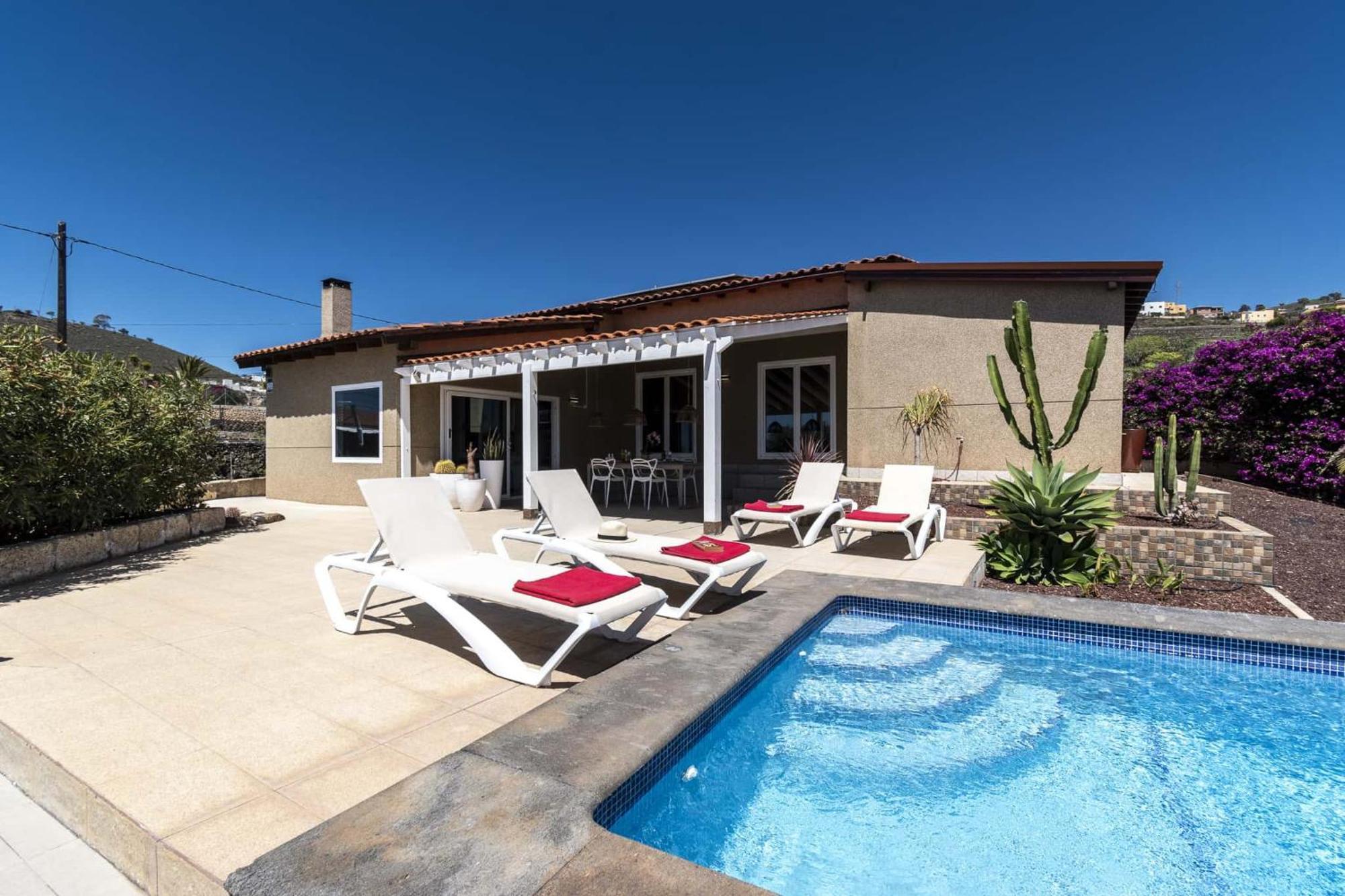 Casa Las Palmeras กรานาดิลญา เด อาโบนา ภายนอก รูปภาพ
